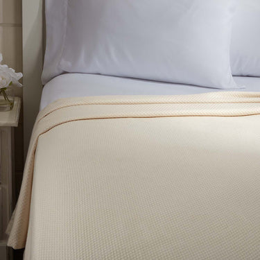 Serenity Creme Twin Cotton Woven Blanket 90